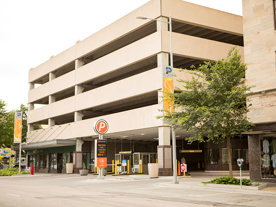 Find Parking City of Lincoln NE